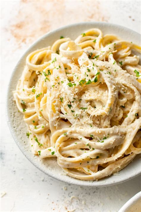 Easy homemade fettuccine Alfredo sauce is made with cream cheese and ...