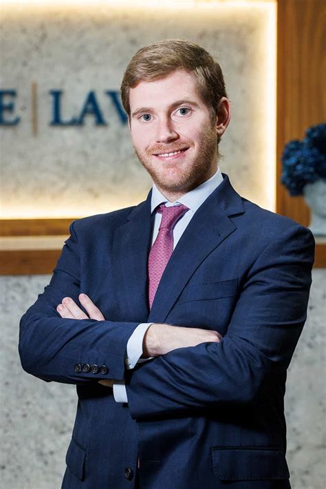 Marriage to a Spanish Citizen: Requirements, Residency, and Nationality