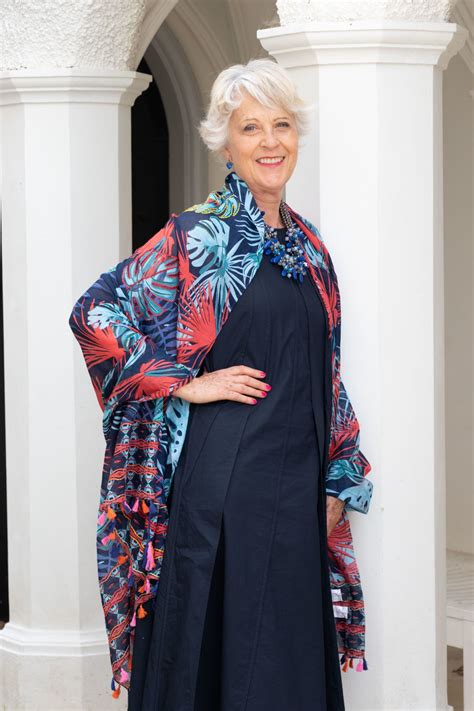 Borrowing Clothes: A Stylish Adventure into Shared Fashion