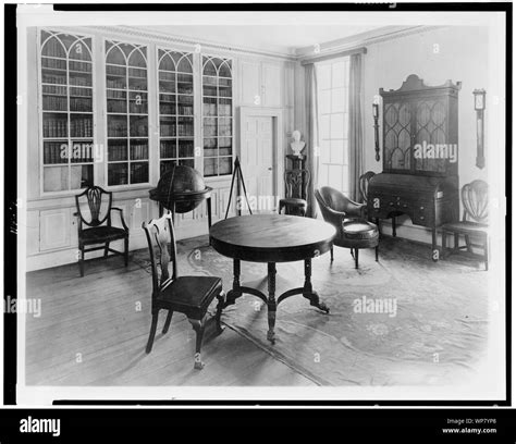 Mount vernon george washington library Black and White Stock Photos ...