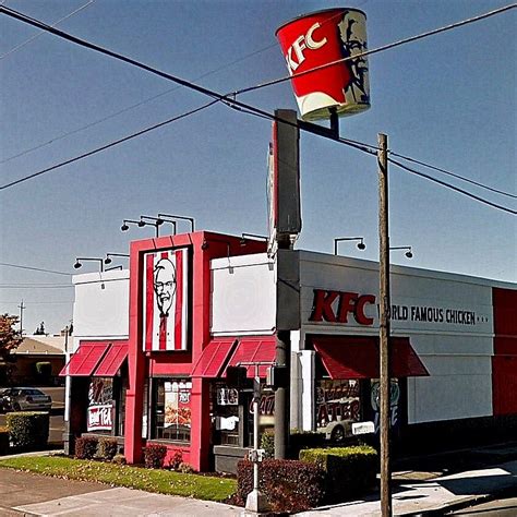 KFC Office Photos | Glassdoor