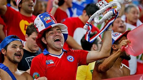 Huge football fan? Watching your favourite team may send your brain ...