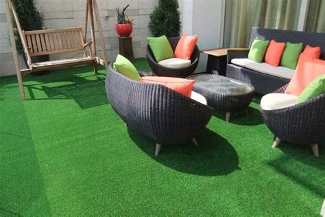 Stylish Outdoor Carpet Tiles for a Green Living Space