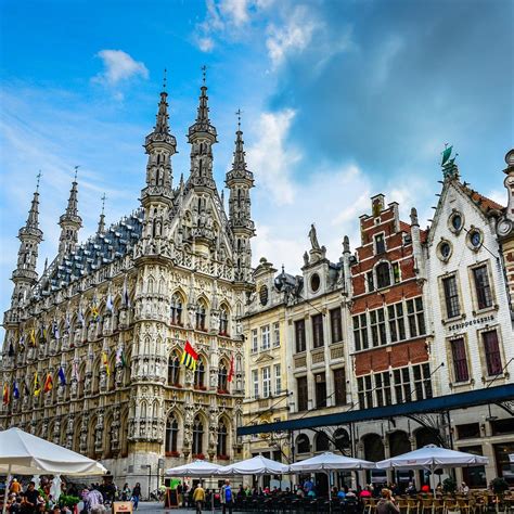 GREAT MARKET SQUARE (GROTE MARKT) (2025) All You Need to Know BEFORE ...