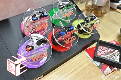 首尔韩国INNO_D_SHOP耳机专卖店设计 – 米尚丽零售设计网-店面设计丨办公室设计丨餐厅设计丨SI设计丨VI设计