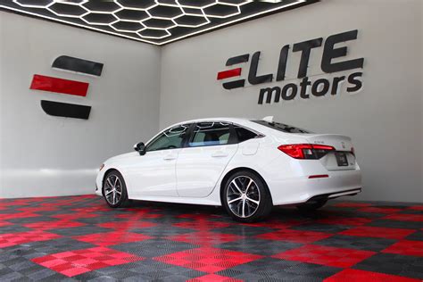 Honda Civic Touring 2024 - Elite Motors