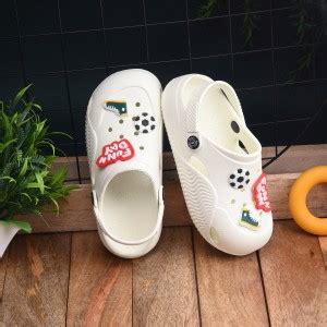 BIRDE Boys & Girls Slip on Clogs Price in India - Buy BIRDE Boys ...