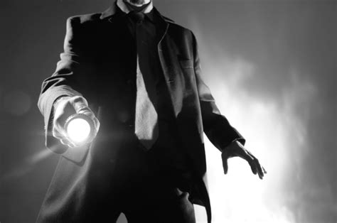 Alienation Film 的图像结果