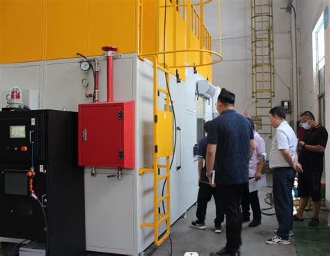 Quick Setting Rubber Spraying Machine 的图像结果