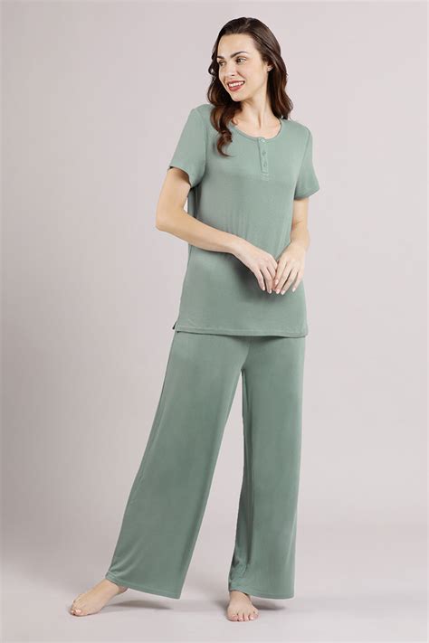 Buy Serene Dream Henley Neck Tee - Iceberg | amanté