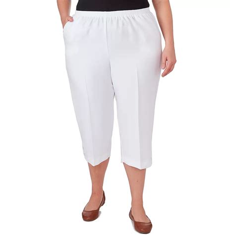 Plus Size Alfred Dunner Button Hem Capri Pant