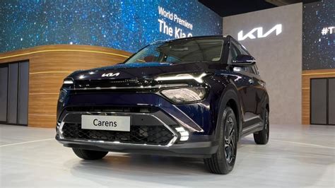 Kia Carens MPV unveiled, check detailed exterior and interior image ...