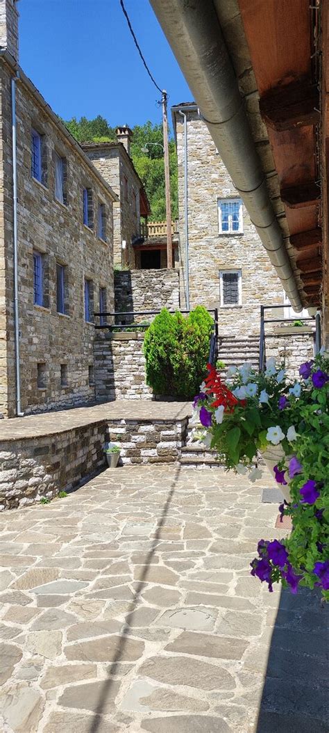 ARISTON HOTEL (Papigko) - Hotel Reviews, Photos, Rate Comparison ...