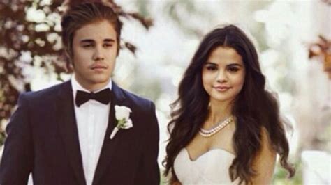 Selena Gomez SPOTTED with Justin Bieber at Caribbean Wedding; Did They ...