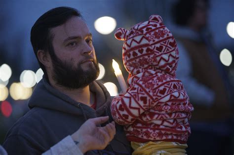 Legacy Mount Hood Medical Center protest - oregonlive.com