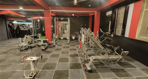 Iron Addict Gym3 Topsia in Kolkata | FITPASS