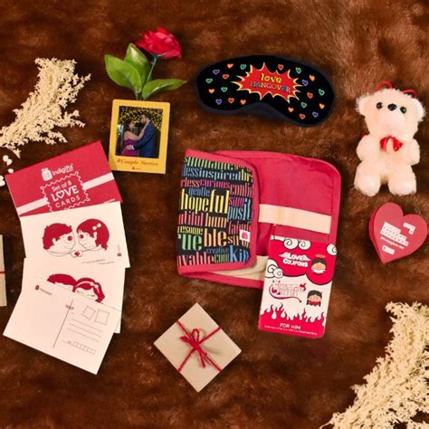 Buy Online Unique Valentine gift for boyfriend from Indigifts.