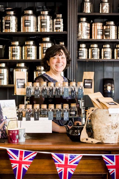 How to Enjoy Tea and Crumpets - Cupcake Project