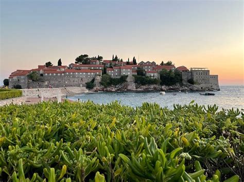 MONTE PERLA RESIDENCE (Sveti Stefan) - Specialty Inn Reviews, Photos ...