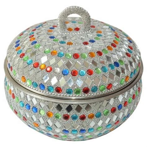 Lac Products - Lac Tiffin Box on Steel Manufacturer from Jaipur