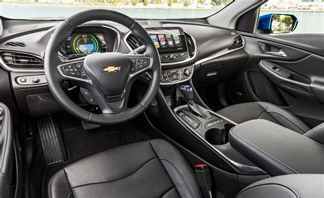 2017 Chevrolet Volt | Cars Exclusive Videos and Photos Updates