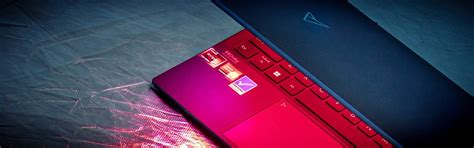 ASUS Zenbook S 13 OLED - 'Ultralight' met Ryzen 6000 - Tweakers