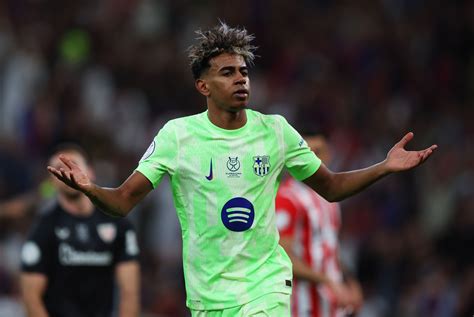 Hansi Flick explains Lamine Yamal's drop to the bench vs Celta Vigo ...