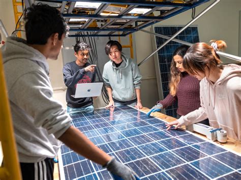 Cornell crowdfunding draws new and returning student groups - Alumni ...