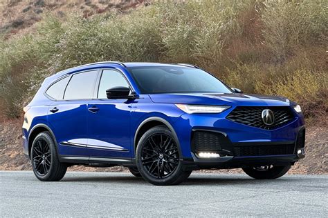 2025 Acura MDX Review and Test Drive | Capital One Auto Navigator