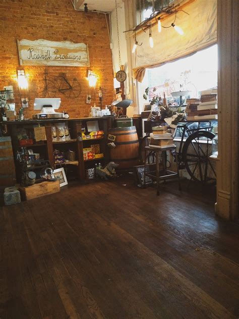 Roswell Provisions // Vintage Coffee Shop // Roswell, Georgia