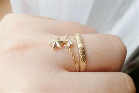 戒指戴在哪个手指上 分别代表什么含义 - 中国婚博会官网