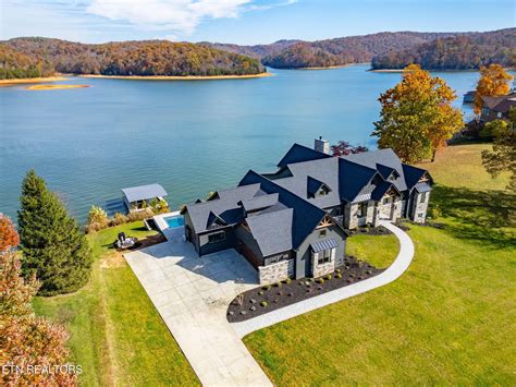 Homes for Sale in Norris TN | Lakefront Waterfront and Lake Access