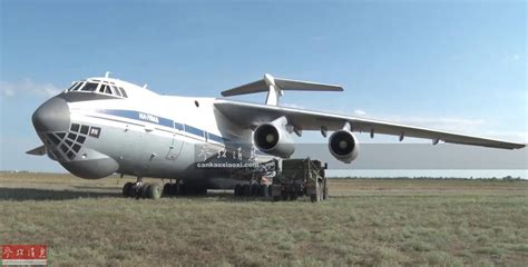 俄伊尔-76MD运输机升级后首飞 最大载荷60t(图)_新浪新闻