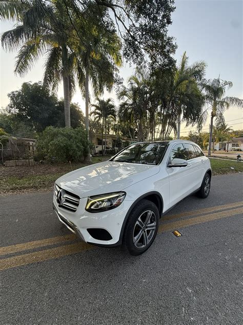 2018 Mercedes-Benz GLC 300 for Sale in Pembroke Pines, FL - OfferUp