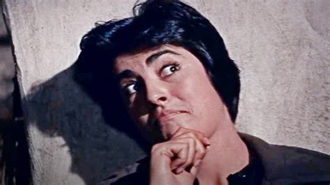 Cast Guns Of Navarone