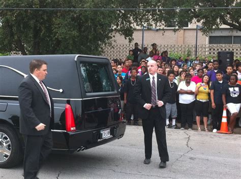 Pecan Grove Funeral Home, Waco, at Shattered Dreams, Waco … | Flickr