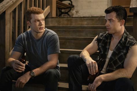 Shameless Review: This is Chicago! (Season 11 Episode 1) - are they all related in shameless