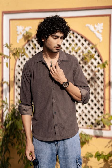 Firangi Yarn Magma Gray Men's Full Sleeve Velvet Corduroy Shirt/Oversh