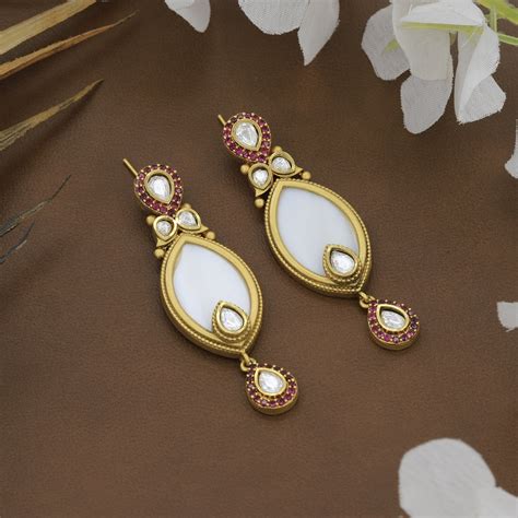 Antique Kundan Pendant Butti – vijaykangan