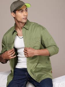Roadster Men Solid Casual Green Shirt - Buy Roadster Men Solid Casual ...