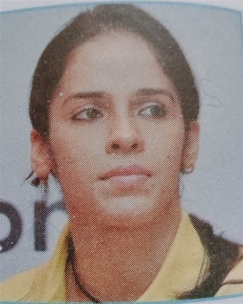 I play Badminton and have won a Bronze Medal.S_______ N______ - Brainly.in