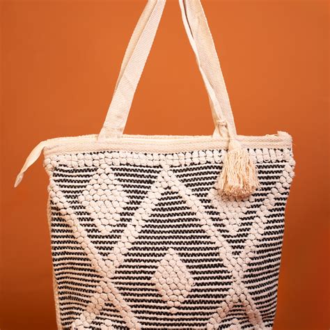 Boho Tote Cloth Bag White With Black – Ikyem