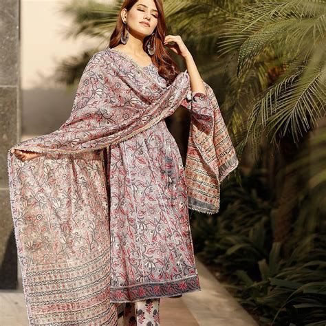 Buy Hand-Block Printed Suit Sets Online At Pheeta | LBB
