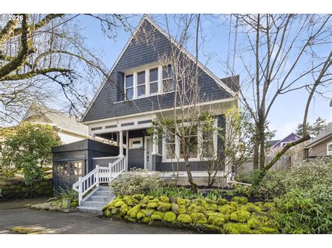2854 SE Ankeny St, Portland, OR 97214 | Homes.com