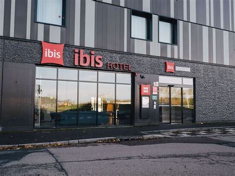 IBIS ROUEN CENTRE RIVE GAUCHE MERMOZ - Hotel Reviews, Photos, Rate ...