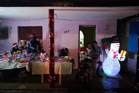 Cuban Christmas Decorations