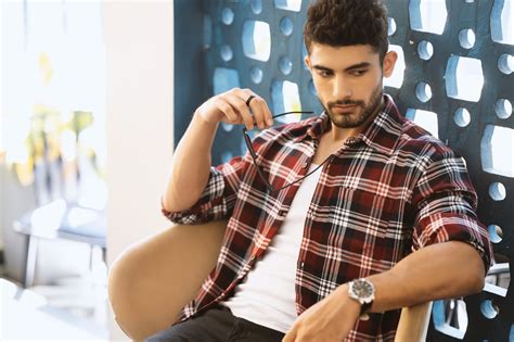 Tartan check shirt in Maroon/navy – Hidden loops