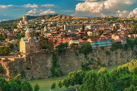 Essence of Georgia: Culture, History & Majestic Landscapes – Tours to Uzbekistan & Central Asia ...