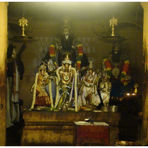 Ramaswamy Temple - Kumbakonam (For Job Problems)