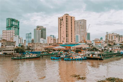 The Digital Divide in the Philippines: Challenges and Solutions for ...